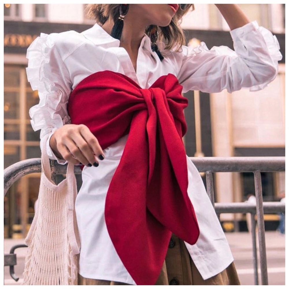 HOST PICK🔥White Ruffle Sleeve Button Blouse Top - Picture 3 of 7